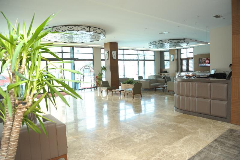 Nearport Hotel