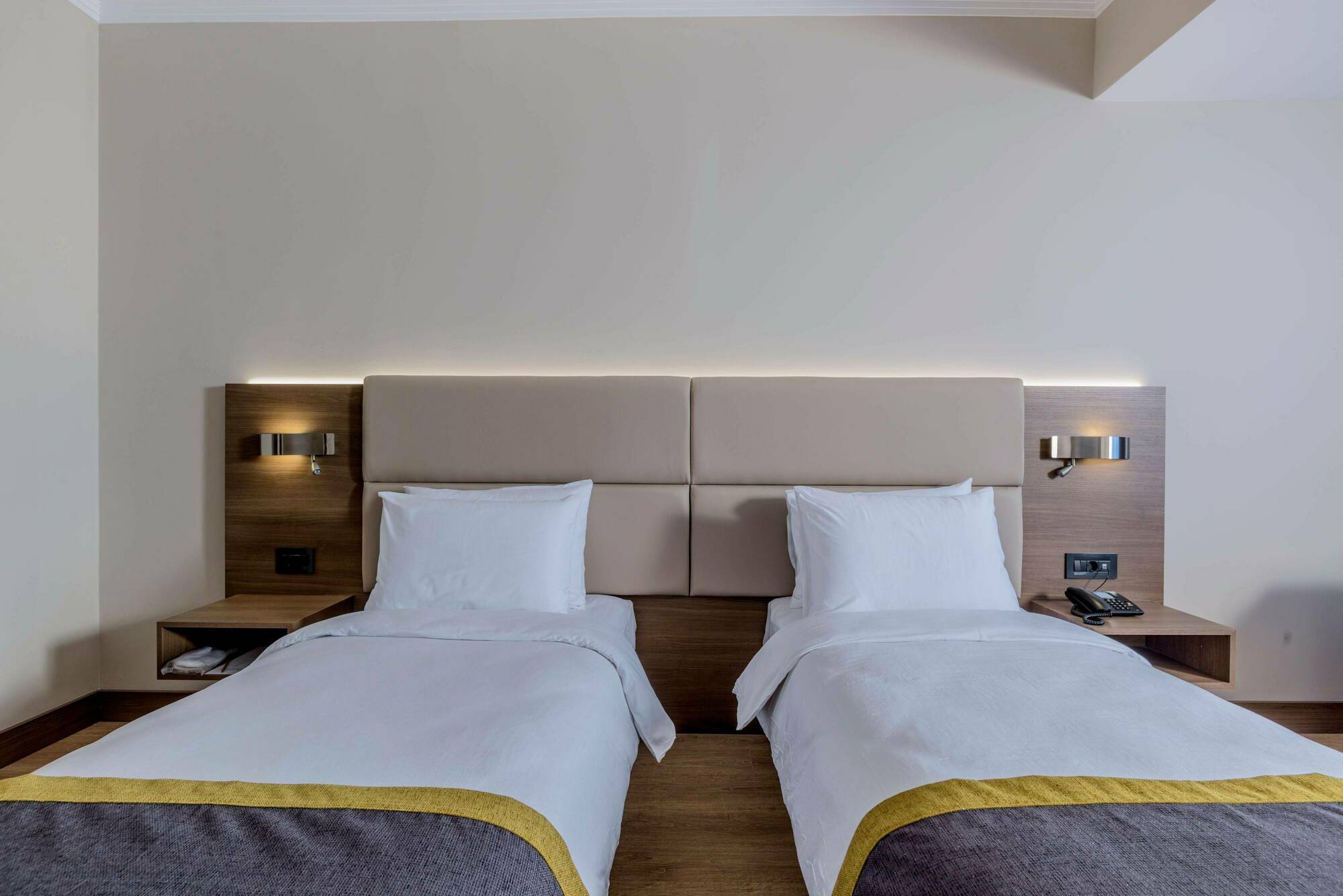 Nearport Hotel 4*